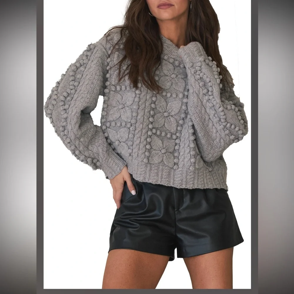 BTB Gray Floral Cable Knit Sweater - Picture 5 of 9